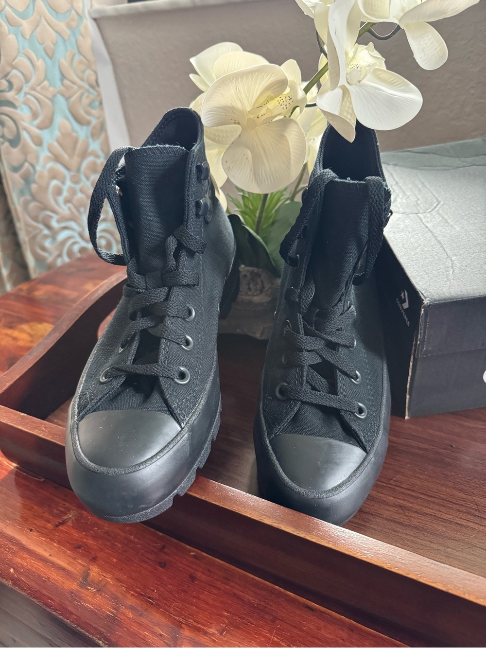Converse Women's Black Lace-Up High-Top Boots